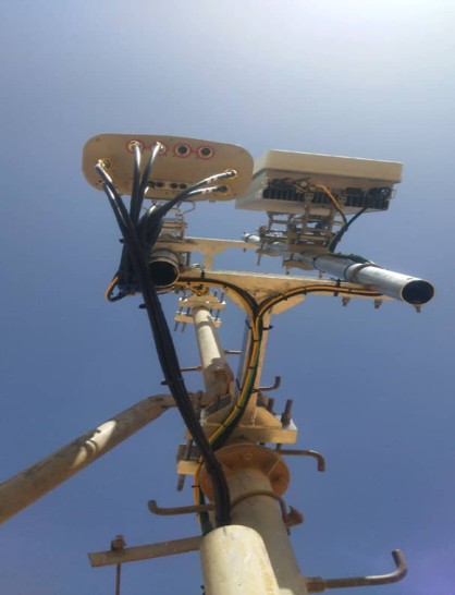 Antenna and radio unit installation close-up